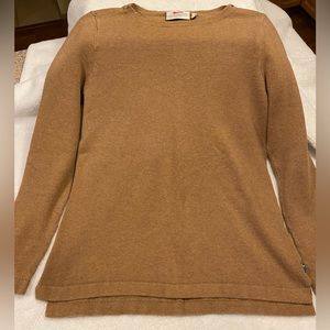 Fjallraven tan/chestnut color sweater